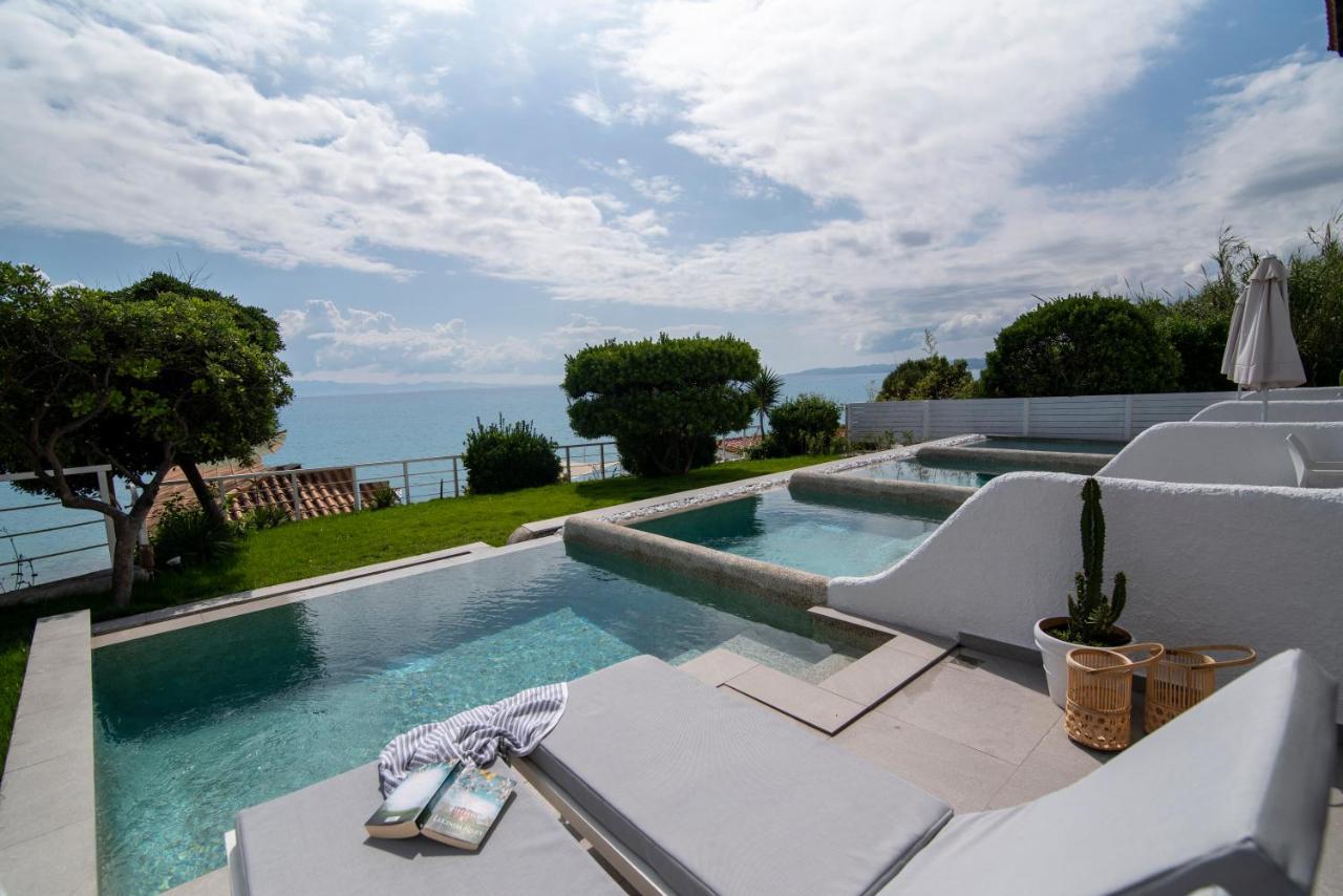 White Suites Resort Afytos Esterno foto