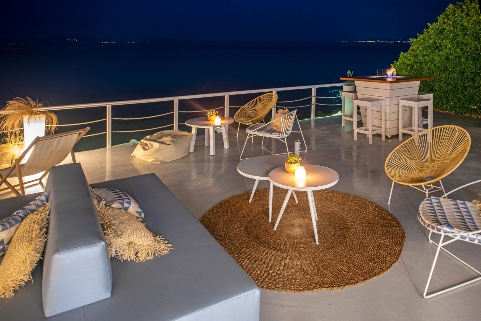 White Suites Resort Afytos Esterno foto